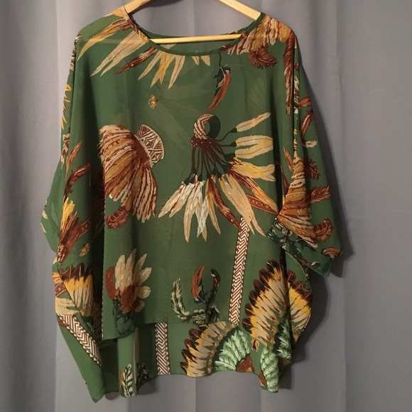 Lot of 2 Fabulously flowy sheer tops 4 for $30 - Picture 2 of 2